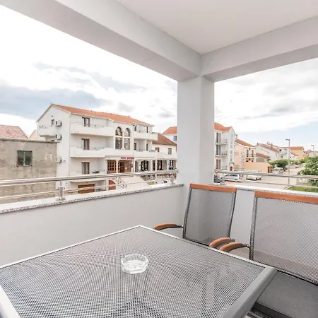 Apartament One-bedroom In