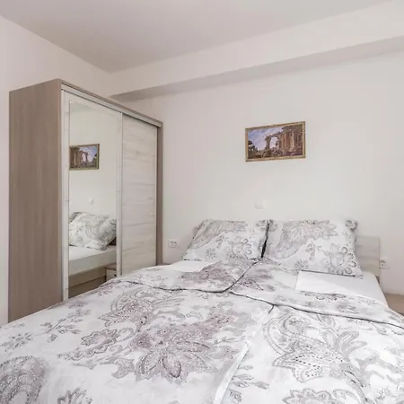 Apartment One-bedroom In Weißenburg