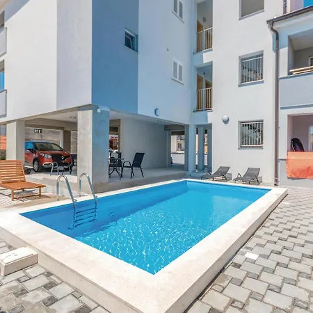Awesome In With Wifi Apartment